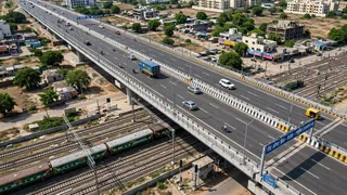 गुंटूर में ₹108 करोड़ की लागत से बनेगा 4-लेन रोड ओवर ब्रिज। (यह तस्वीर एआई द्वारा बनाई गई है)