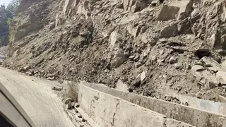 मुख्यमंत्री धामी की मजबूत पैरवी पर केंद्र ने दी सड़कों की मंजूरी.