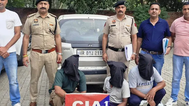 कुरुक्षेत्र के शाहाबाद में चोरी की कार बरामद, तीन आरोपी गिरफ्तार
