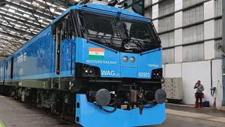 अमित शाह देश की पहली एलएनजी ट्रेन को दिखाएंगे हरी झंडी