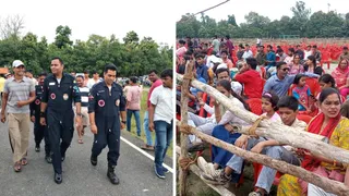 शो के लिए पहुंचे अधिकारी व दर्शकों को खराब मौसम की वजह से लौटना पड़ा।