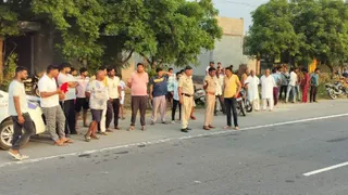 पानीपत में स्कॉर्पियो की टक्कर से रोहतक-गोहाना हाईवे पर जीजा-साले गंभीर घायल (जागरण फोटो)