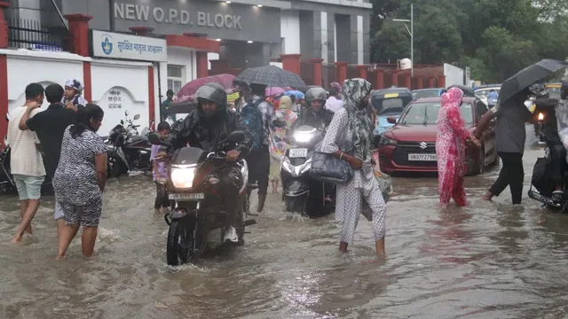 बंगाल की खाड़ी से चले तूफान ने उत्तराखंड को किया तर, तीन दिन से लगातार हो रही बौछार
