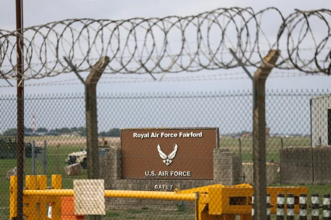 Fairford airbase (1)
