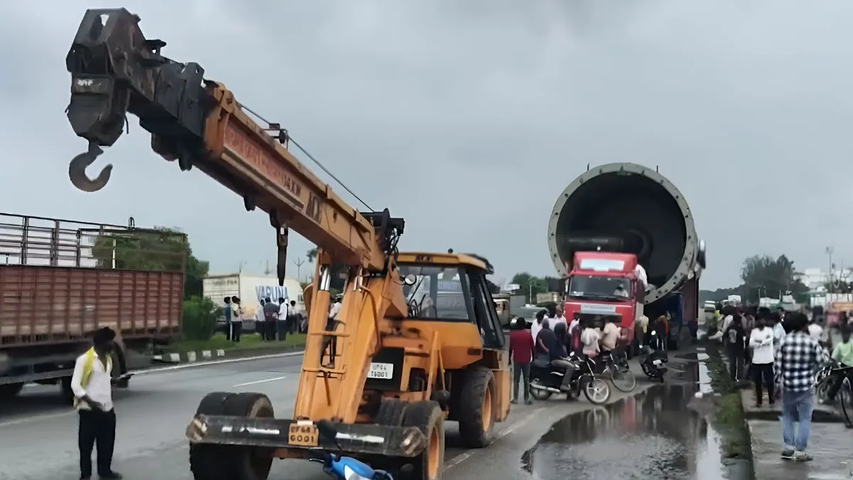 Mega truck in up