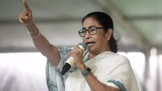 नंदीग्राम उपचुनाव से पहले ममता तृणमूल के दो नेताओं के घर पुलिस की तलाशी (फाइल फोटो)
