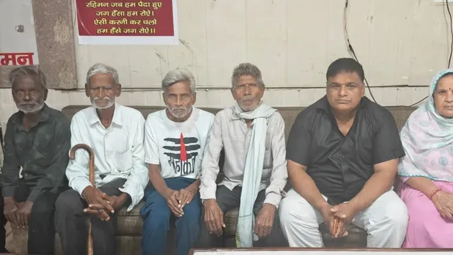 Pitru Paksha 2026: जिस माता-पिता ने उंगली पकड़कर चलना सिखाया, उसी को बुढ़ापे में वृद्धाश्रम छोड़ गए बेटा
