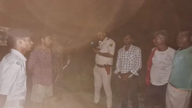 बक्सर में CSP संचालक से हथियार के बल पर 40000 की लूट, बैग लेकर फरार हुए बाइक सवार बदमाश 
