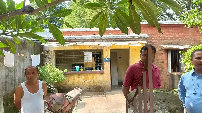 Chittaranjan Railway Quarter