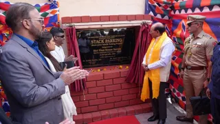 लेह में लद्दाख की पहली मल्टी-लेवल पार्किंग सुविधा का शुभारंभ।