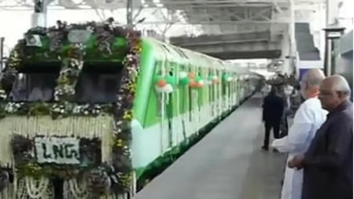 _lng train gujarat
