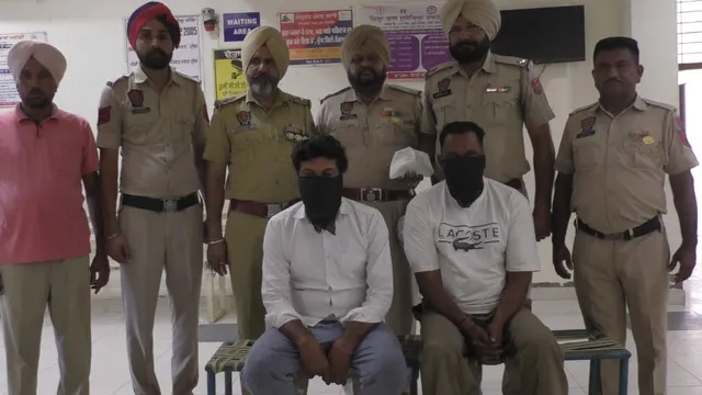 बठिंडा में नशा विरोधी अभियान, कार सवार दो युवक अफीम के साथ गिरफ्तार
