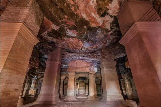 dhar bauddha cave 214156