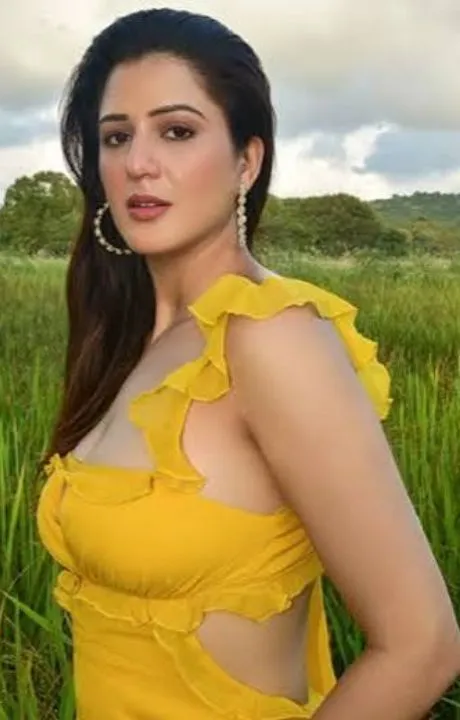 isha rikhi