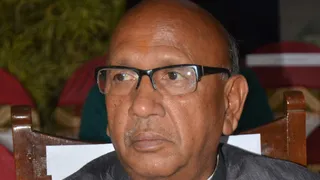 मानव शरीर से उत्सर्जित होने वाले एंटीबायोटिक दवाओं के अवशेष नालों के जरिए स्वर्णरेखा समेत अन्य नदियों में पहुंचकर जल को विषाक्त बना रहे हैं।