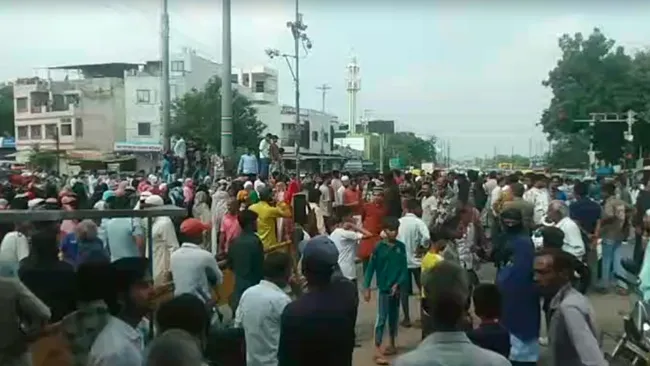 ujjain M R chaos 85695