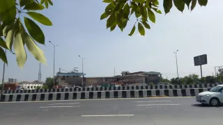 सोमवार देर रात एनएच नौ पर इसी स्थान पर बस पर हुई फायरिंग