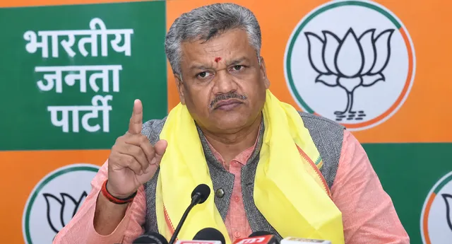 पंजाब में AAP के खिलाफ कांग्रेस, चंडीगढ़ में गठबंधन की तैयारी क्यों? निगम चुनाव से पहले भाजपा हुई हमलावर