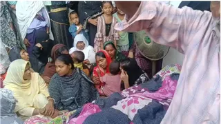 रोते-बिलखते स्वजन। फोटो जागरण