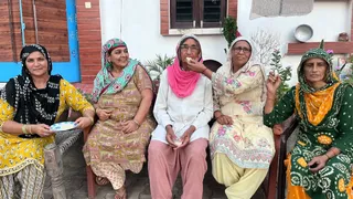 किरण पहल के घर में खुशी का माहौल।