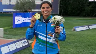 नीरू ढांडा ने एशियाई खेलों में ट्रैप शूटिंग में जीता गोल्ड मेडल।
