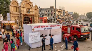 अलर्ट मोड पर अग्निशमन विभाग (एआई जेनरेटेड तस्वीर)
