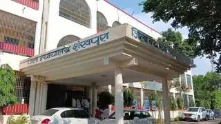स्वच्छता तोड़ी तो देना पड़ा 10 हजार