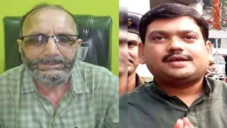 वार्ड मुनीलाल रविदास और धनबाद नगर निगम के मेयर संजीव सिंह। (फाइल फोटो)