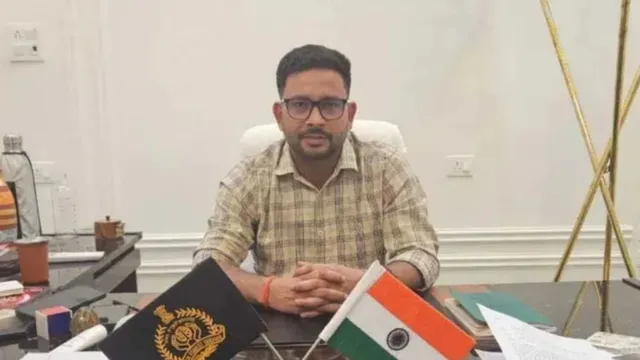 लखनऊ एक्सप्रेसवे पर हादसे में इटावा के DFO की मौत, स्कॉर्पियो चालक के खिलाफ मुकदमा
