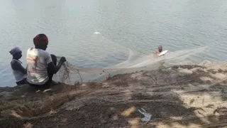 इसमें प्रतीकात्मक तस्वीर लगाई गई है।