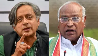 मल्लिकार्जुन ने थरूर पर कसा तंज।