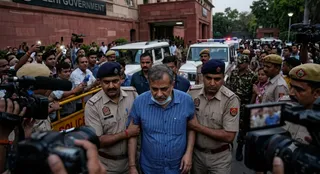 दिल्ली में 650 करोड़ के चिकित्सा उपकरण खरीद घोटाले में अधिकारियों पर चलेगा मुकदमा। (एआई जेनरेटेड इमेज)