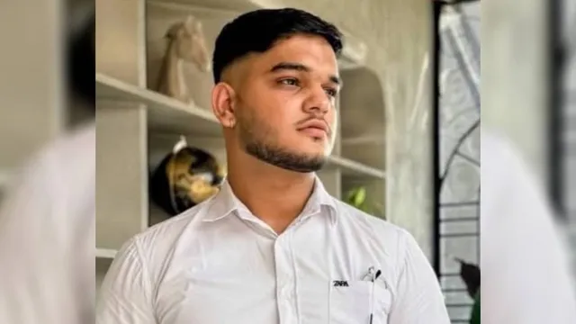 करनाल में अज्ञात वाहन की टक्कर से घायल युवक की मौत, ग्रामीणों ने भारी वाहनों की आवाजाही पर उठाए सवाल
