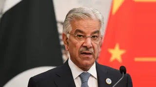 ख्वाजा आसिफ बोले- हूती विद्रोहियों के खिलाफ सऊदी को सैन्य मदद देने को तैयार (फोटो- रॉयटर)