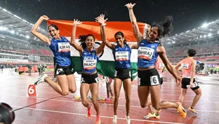 4x400 मीटर मिक्स्ड टीम स्पर्धा