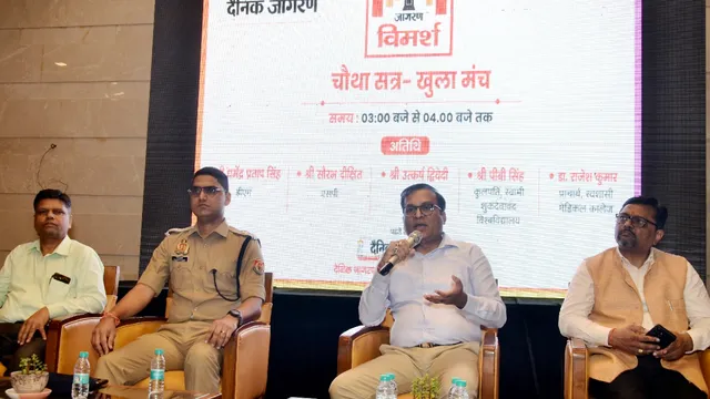 शाहजहांपुरवासियों के लिए बड़ी खबर: 31 दिसंबर तक चमक जाएंगी शहर की सड़कें, DM ने कहा- 'तारीख नोट कर लें'