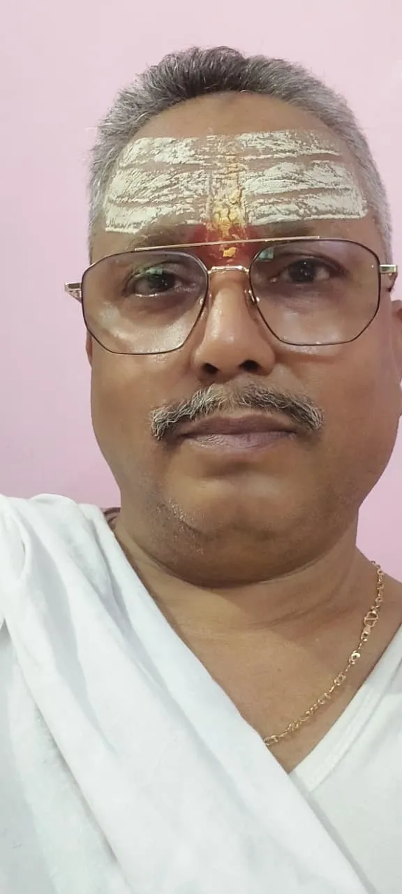 Pandit Vinay pathak