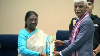 राजौरी के मुहम्मद अयाज रैना को मिला राष्ट्रीय शिक्षक पुरस्कार। (फाइल फोटो)
