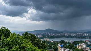 झारखंड में बारिश का दौर अब धीरे-धीरे कमजोर पड़ रहा। (एआई जेनरेटेड इमेज)