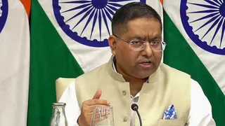 रूसी सेना में भर्ती होने के लिए नागरिकता छोड़ रहे भारतीय