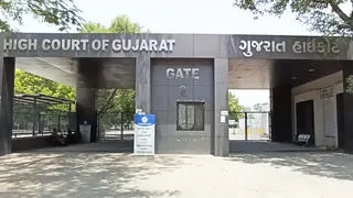 भाजपा सांसद को हाईकोर्ट की नोटिस