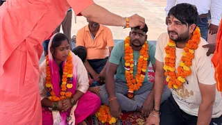 विधि-विधान से गंगा स्नान एवं यज्ञ-हवन के साथ हुआ नामकरण। जागरण