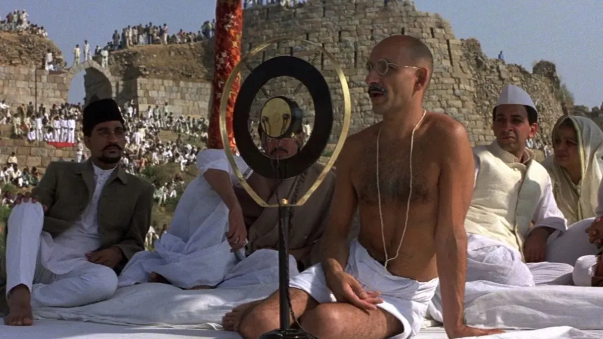 Gandhi (6)