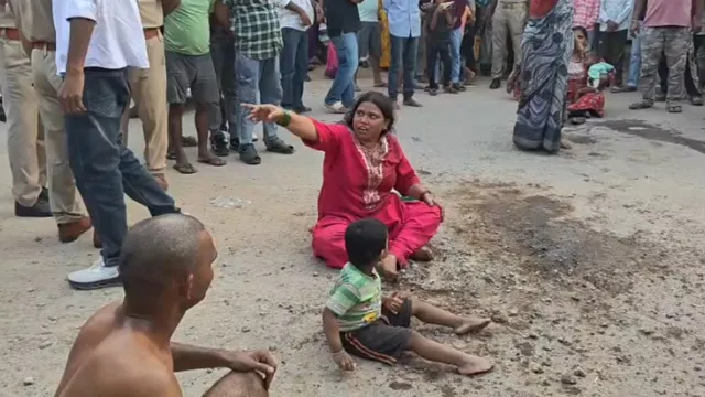 मीरजापुर में आशियाना बचाने के लिए तेल छिड़ककर एक परिवार तीन लोगों ने आग लगाने का किया प्रयास
