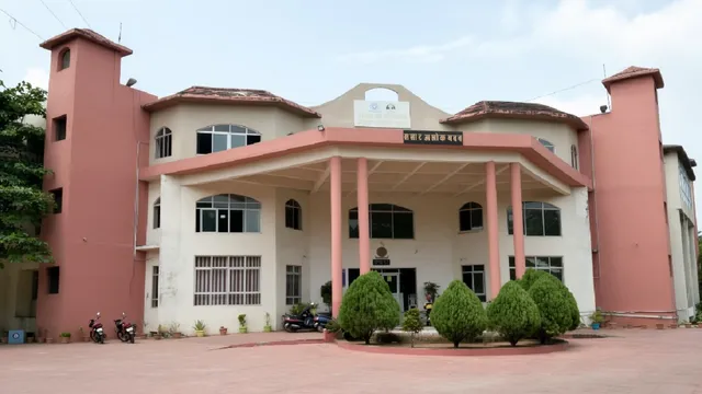 हजारीबाग: विभावि में गैर शैक्षणिक कर्मियों का भारी टोटा, 378 में 312 पद खाली; 1998 के बाद नहीं हुई बहाली
