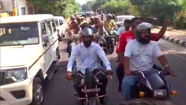 जम्मू में सफाई कर्मचारियों की हड़ताल का दूसरा दिन, बाइक रैली निकाली; शहर की स्वच्छता व्यवस्था बिगड़ी