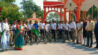 पूर्वांचल विश्वविद्यालय का 39वां स्थापना दिवस: कुलपति ने कहा - सामूहिक प्रयास से होगा विकास।