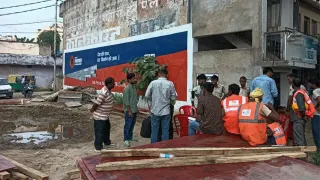 जगनपुरा मेट्रो स्टेशन निर्माण के दौरान हंगामा।जागरण