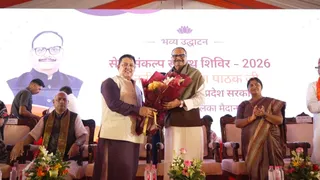 गाज़ीपुर में ऐतिहासिक मेगा हेल्थ कैंप संपन्न 35 हजार से अधिक मरीजों को मिला उपचार।