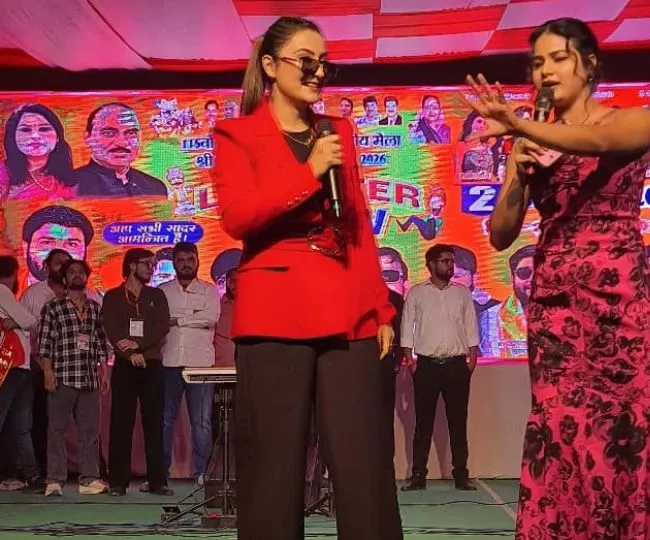 hathras laughter show